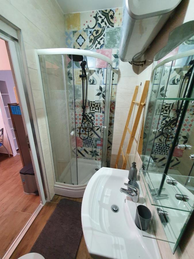 Apartman Zita - Heart Of Rovinj, For 2, Free Parking, 2min Center, 5min Walk Rovinj