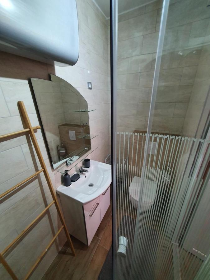 Apartman Zita - Heart Of Rovinj, For 2, Free Parking, 2min Center, 5min Walk