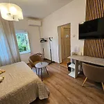 Zita - Heart Of Rovinj, Apartment For 2, Free Parking, 2Min Center, 5Min Beach Walk